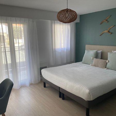 Residence Pierre & Vacances La Baie Des Sables เลส์ซาบล์-โดล็อนน์ ภายนอก รูปภาพ