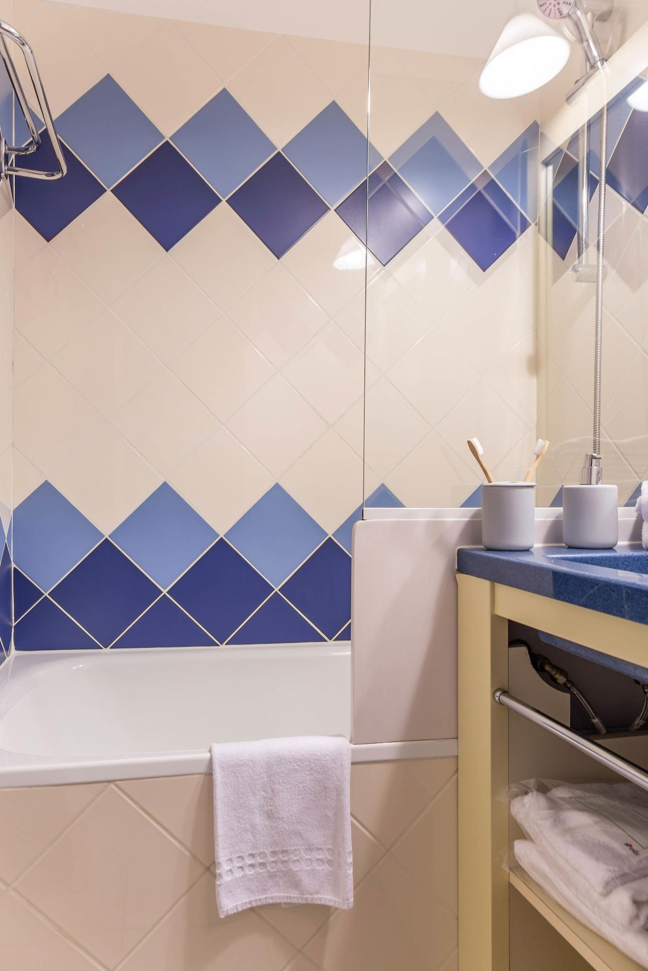 Residence Pierre & Vacances La Baie Des Sables เลส์ซาบล์-โดล็อนน์ ภายนอก รูปภาพ