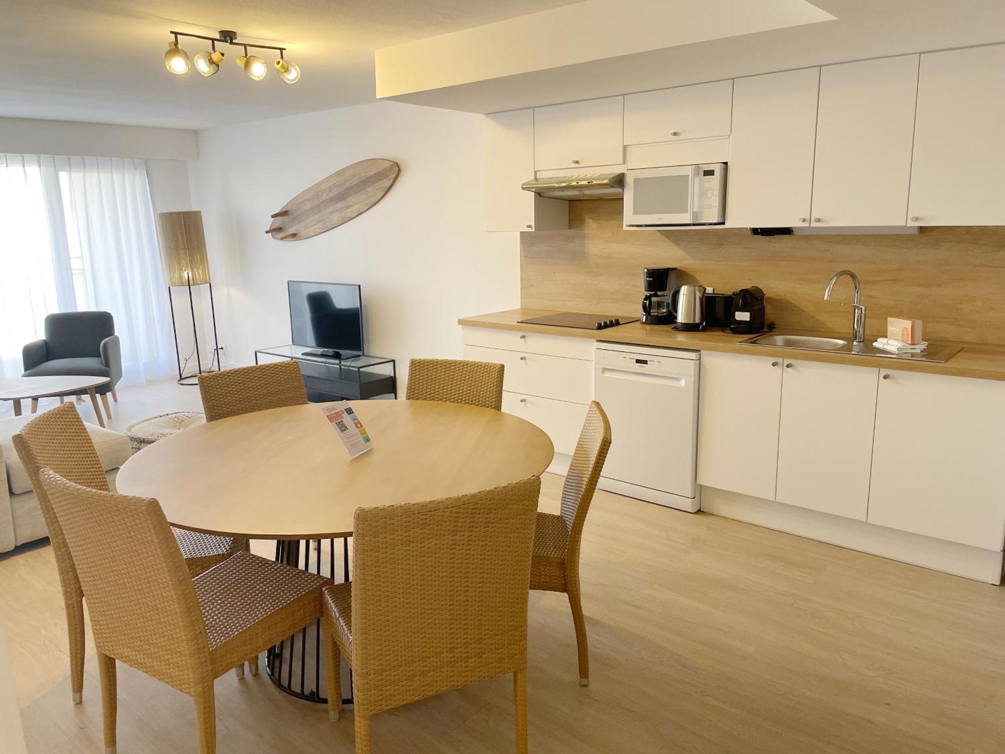 Residence Pierre & Vacances La Baie Des Sables เลส์ซาบล์-โดล็อนน์ ภายนอก รูปภาพ